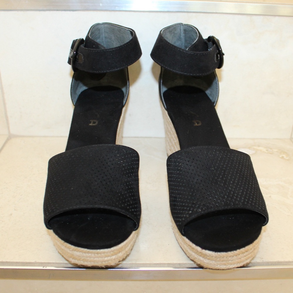 Unisa espadrille sandals (women’s 10) - Picture 2 of 9